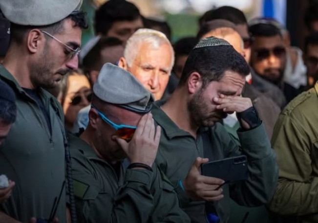 Ilustrasi Tentara Israel alami traumatis di Gaza. [Instagram]